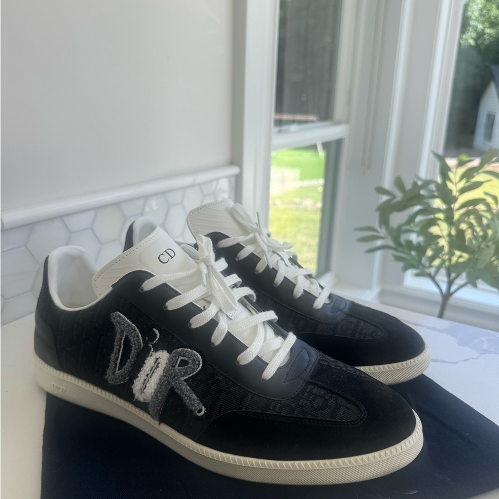 Dior Men’s Black & White Low-Top Sneakers with Embroidered 'DIOR'